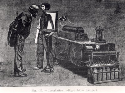Máquina de radiologia Radiguet de French School