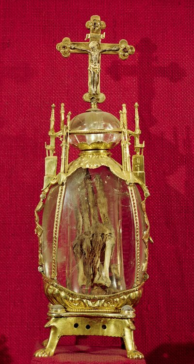 Relicário contendo a mão de Santa Átalia (c.697-741) do século XII ao XV (cobre, prata dourada e cristal de rocha) de French School