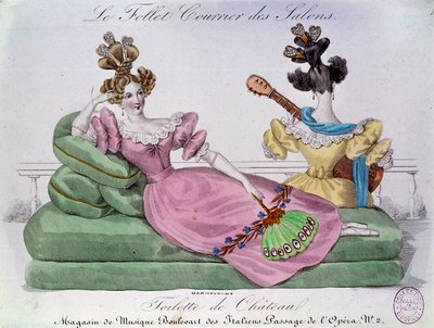 Moda romântica: Casa-de-banho Chateau. Duas mulheres com penteados extravagantes em um canapé. Gravura do século XIX. Paris, Musee Carnavalet de French School