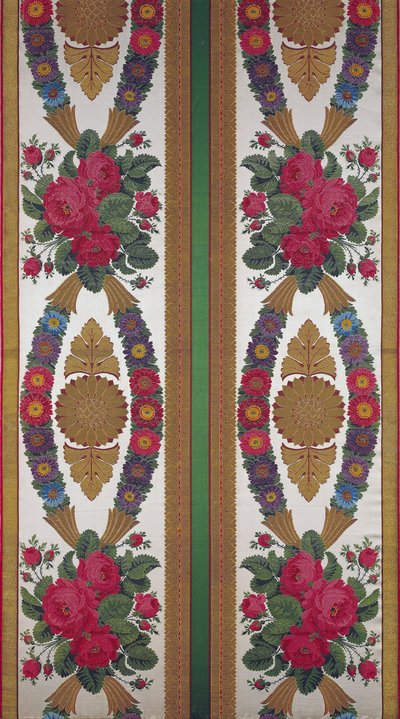 Têxtil com guirlandas de margaridas e buquês de rosas por Primo e Bony, Bissardon, Lyon, 1811 (cetim bordado) de French School