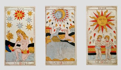 Três cartas de tarô representando a estrela, a lua e o sol (gravura em madeira colorida) de French School