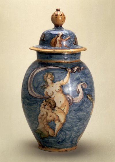 Vaso, decorado com divindades do mar, Nevers, início do século XVII (maiolica com pintura policromada) de French School
