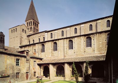 Vista do claustro de St. Ardain, do 10º ao 11º século de French School