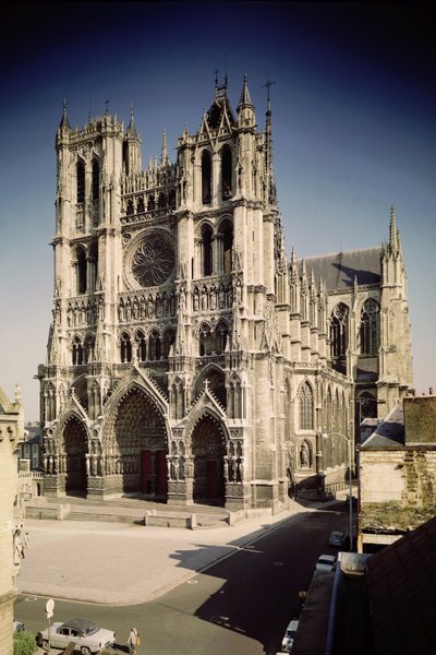 Vista da Fachada Oeste, c.1220-70 de French School