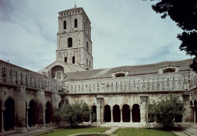 Vista do claustro de French School