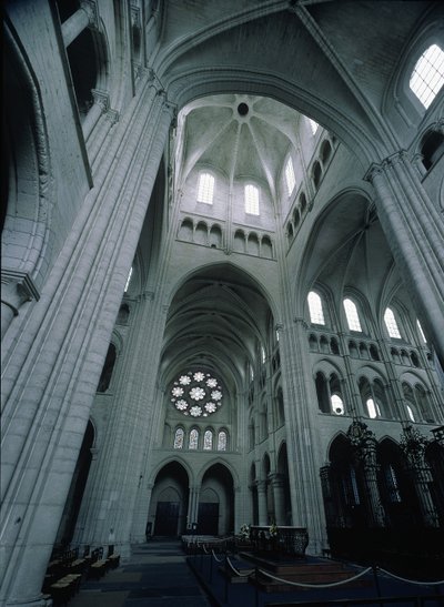 Vista da torre de travessia em direção ao sudoeste, concluída c.1230 de French School