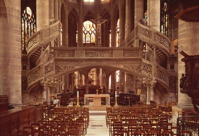 Vista da rood-screen, construída em 1525-35 de French School