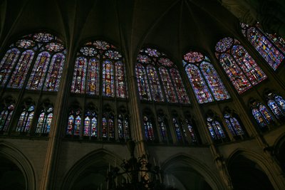Vista do lado sul da nave de French School