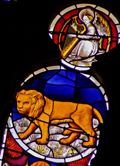 Janela w114 retratando o signo Leo de French School