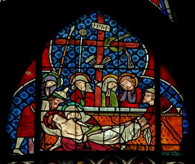 Janela w12 representando o Entombment de French School