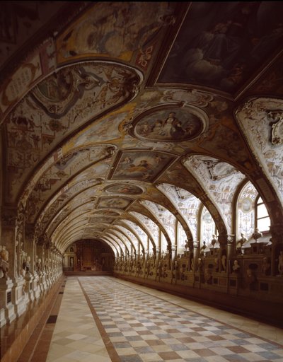 Vista do antiquário do Palácio Real desenhado pelo arquitecto e pintor Friedrich Sustris (1540-1599). 1569-1586 Munique Alemanha de Friedrich Sustris
