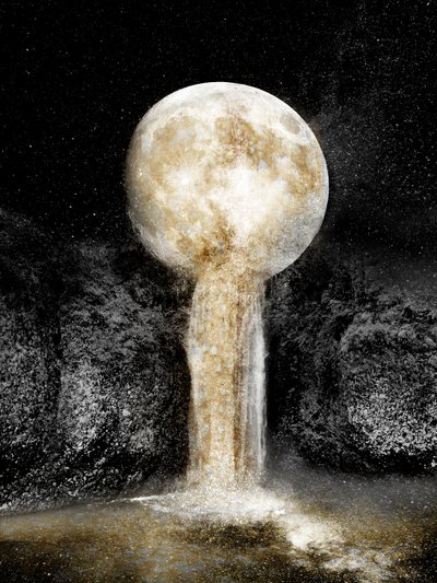 Cascata da Lua Dourada de Gemma Bardot
