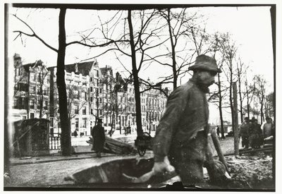 Descoberta na Raadhuisstraat em Amsterdã de George Hendrik Breitner