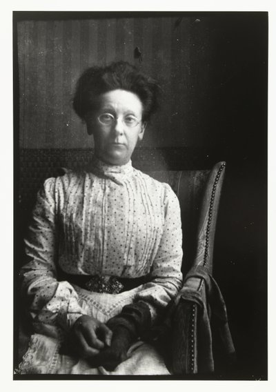 Retrato de Margaretha Breitner, irmã da fotógrafa de George Hendrik Breitner