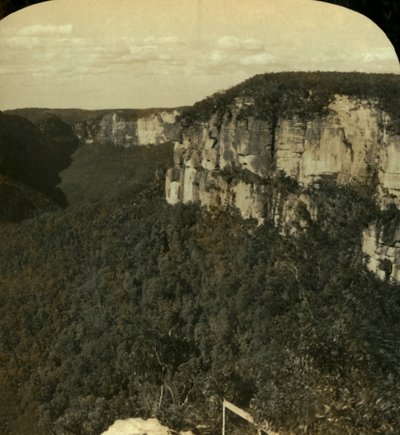 O vale de Grose, montanhas azuis, NSW, Austrália, 1909. de George Rose