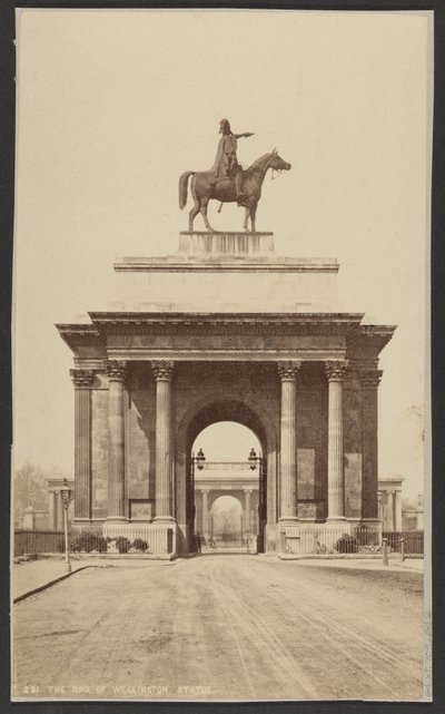 A estátua do Duque de Wellington de George Washington Wilson