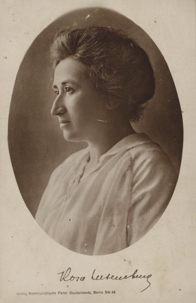 Rosa Luxemburgo (fotografia a preto e branco) de German Photographer