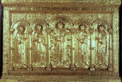 Antependium representando Cristo com os doadores a seus pés entre os Arcanjos Gabriel, Rafael e Miguel e São Bento (ouro) (ver também 162678) de German School