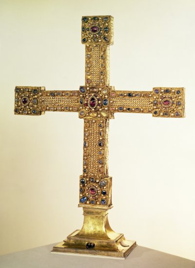 Cruz Imperial do Sacro Império Romano feita de carvalho coberto de placas de ouro e decorada com pérolas e pedras preciosas, da Alemanha Ocidental, 1024-25 (carvalho, ouro, pedras preciosas e pérolas) de German School
