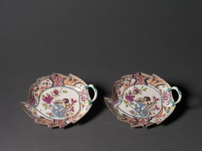 Prato de Folha, feito por Meissen Porcelain Factory de German School