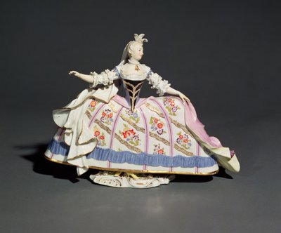 Figura de mulher de Meissen (porcelana) de German School
