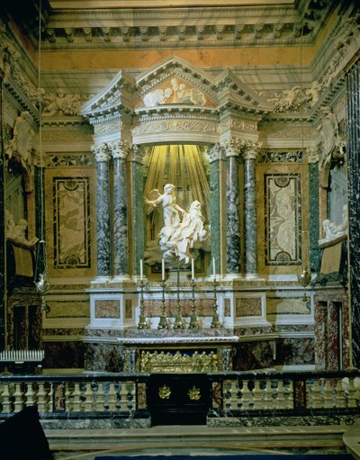 A capela Cornaro, detalhe do altar com o Êxtase de Santa Teresa foto de Gian Lorenzo Bernini
