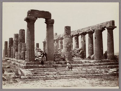 Agrigento: Templo de Juno Lacinia, Girgenti, n.º 1347 de Giorgio Sommer