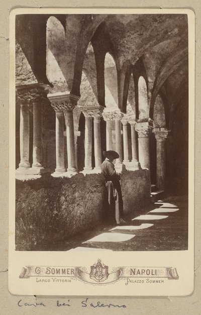 Cava de’ Tirreni: Um monge da Abadia da Santíssima Trindade de Giorgio Sommer