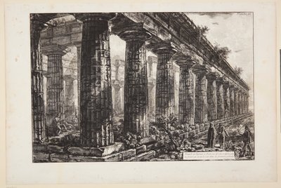 Templo de Neptuno em Paestum, visto de lado e desenhado maior do que na primeira prancha de Giovanni Battista Piranesi