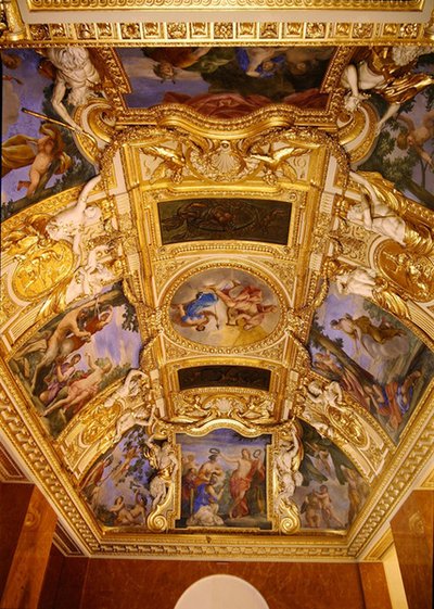 O teto do Salão das Estações, 1655-58 de Giovanni Francesco Romanelli