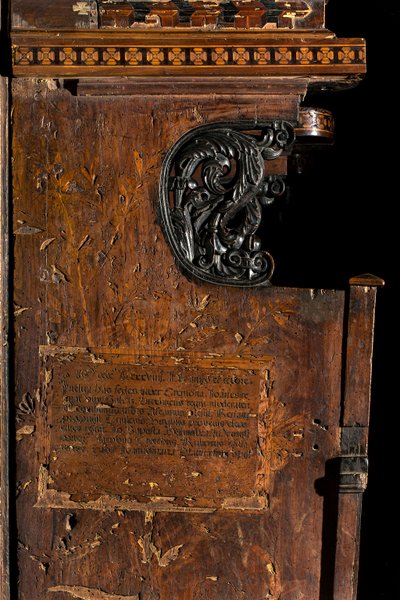Coro Canónico de Ligas, incrustado por Giovanni Maria Platina 1484, inlay lateral esquerdo de Giovanni Maria Platina