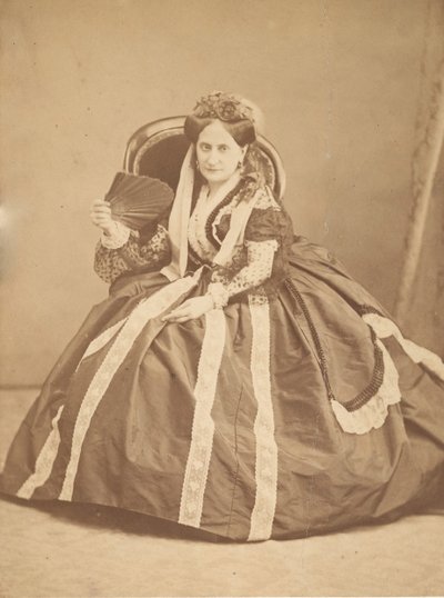 [La Comtesse sentada com ventilador], década de 1860. de Giovanni Morotti