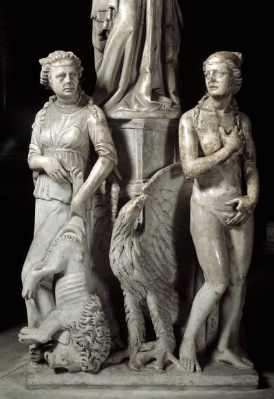 Detalhe dos grupos esculpidos de apoio à Cadeira realizada por Giovanni Pisano (1248-1314): duas virtudes cardeais (Detalhe das esculturas de apoio ao púlpito de mármore, duas virtudes cardeais) 1302-1311 Cathedrale de Pisa (Duomo di Pisa), Itália de Giovanni Pisano