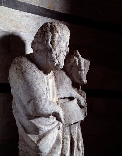 O Evangelista Lucas (Marble Sculpture, c.1306) de Giovanni Pisano