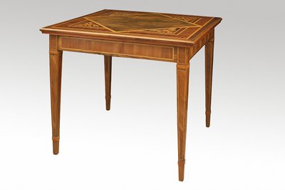 Mesa (madeira) de Giuseppe Maggiolini