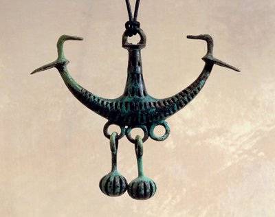 Pingente em forma de âncora, jóias em bronze, de Axioupolis, Grécia, Civilização Grega, Século VIII-7 a.C. de Greek