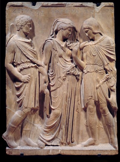 Antiguidade grega: a despedida de Orphee para Eurídice que Hermes está preparado para trazer de volta ao inferno. A inscrição com os nomes de Zethus, Antiope e Amphion remonta ao renascimento. Baixo relevo de mármore. 480-323 AC. Sol 1,2 m Paris, Musee du  de Greek