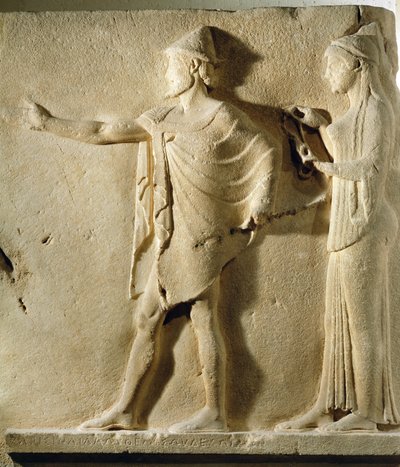 Hermes agoraios e uma caridade, alívio da passagem dos Theores, de Thasos, c.470 aC (mármore) (ver também 346624) de Greek