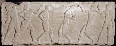 Meias de mármore em relevo de um funerário Kouros representando seis atletas. 510 -500 AC. Da acrópole de Athenes. Museu Nacional de Arqueologia, Athenes. de Greek