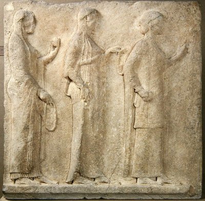 As Três Graças, relevo da Passagem dos Teores, de Thasos, c.470 a.C. (mármore) de Greek