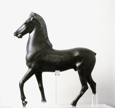 Estatueta de bronze de um cavalo, finais do século II I a.C. (bronze) de Greek Roman School