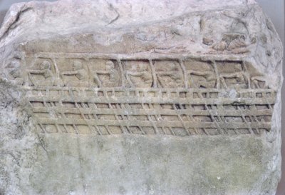 Alívio de um trirreme de Greek School