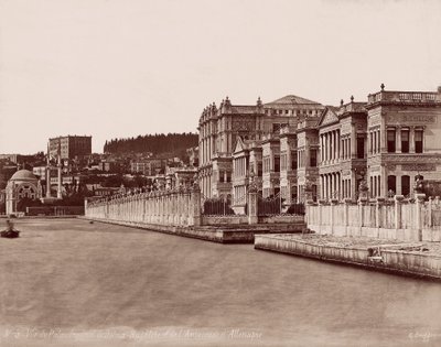 Palácio Dolmabahçe e Embaixada Alemã de Guillaume Berggren