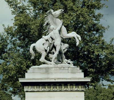 Um dos dois &39;Marly Horses&39;, 1739-45 (mármore) de Guillaume I Coustou