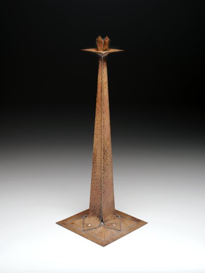 Candelabro, c.1907 (cobre) de Gustav Stickley