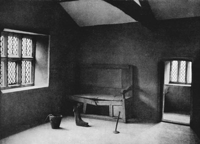 Interior da Sala dos Capuzes de Robins, c1910, 1912 de H. Robinson