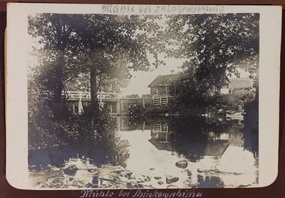 Primeira Guerra Mundial: a "Ucrânia nos anos 1914-1916 durante a invasão do exército alemão". Ponte sobre o rio (foto a p/b) de Heldenfriedhof Dsessentniki (attr. to)