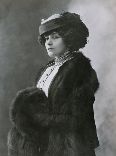 Colette, pseudónimo de Sidonie-Gabrielle Colette (Saint-Sauveur-en-Puisaye de Henri Manuel