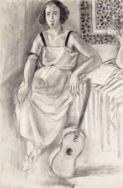 Mulher sentada com uma guitarra, c.1921-23 (carvão sobre papel) de Henri Matisse