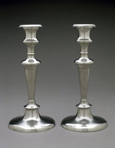 Par de castiçais, c. 1842-1847 (britannia) de Henry Hopper